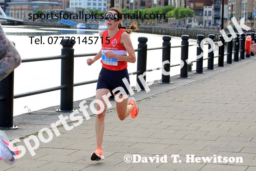 The 2022 Bridges of the Tyne 5 Mile (organised Tyne Bridge Harriers), Quayside, Newcastle, Tuesday, July 5th. Photo: David T. Hewitson/Sports for All Pics